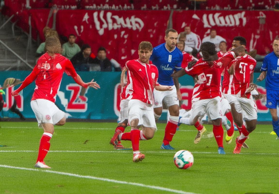 广岛三箭VS大阪樱花：激战分析，揭秘最终胜者！(图2)